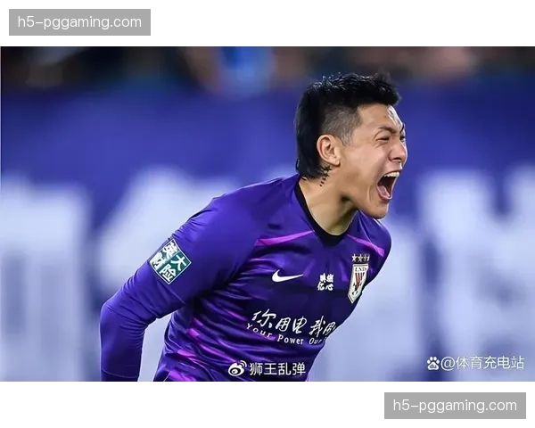 王大雷门将位置表现稳定 泰山队长后防指挥作用凸显